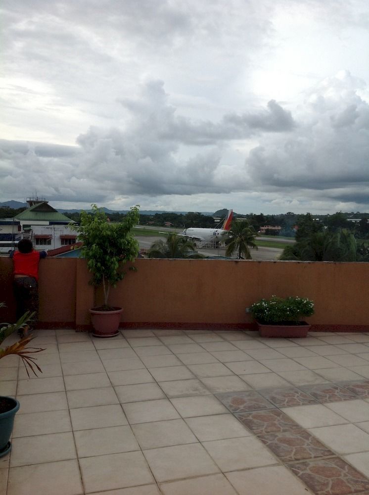 Qm Pension House Tagbilaran City Bagian luar foto