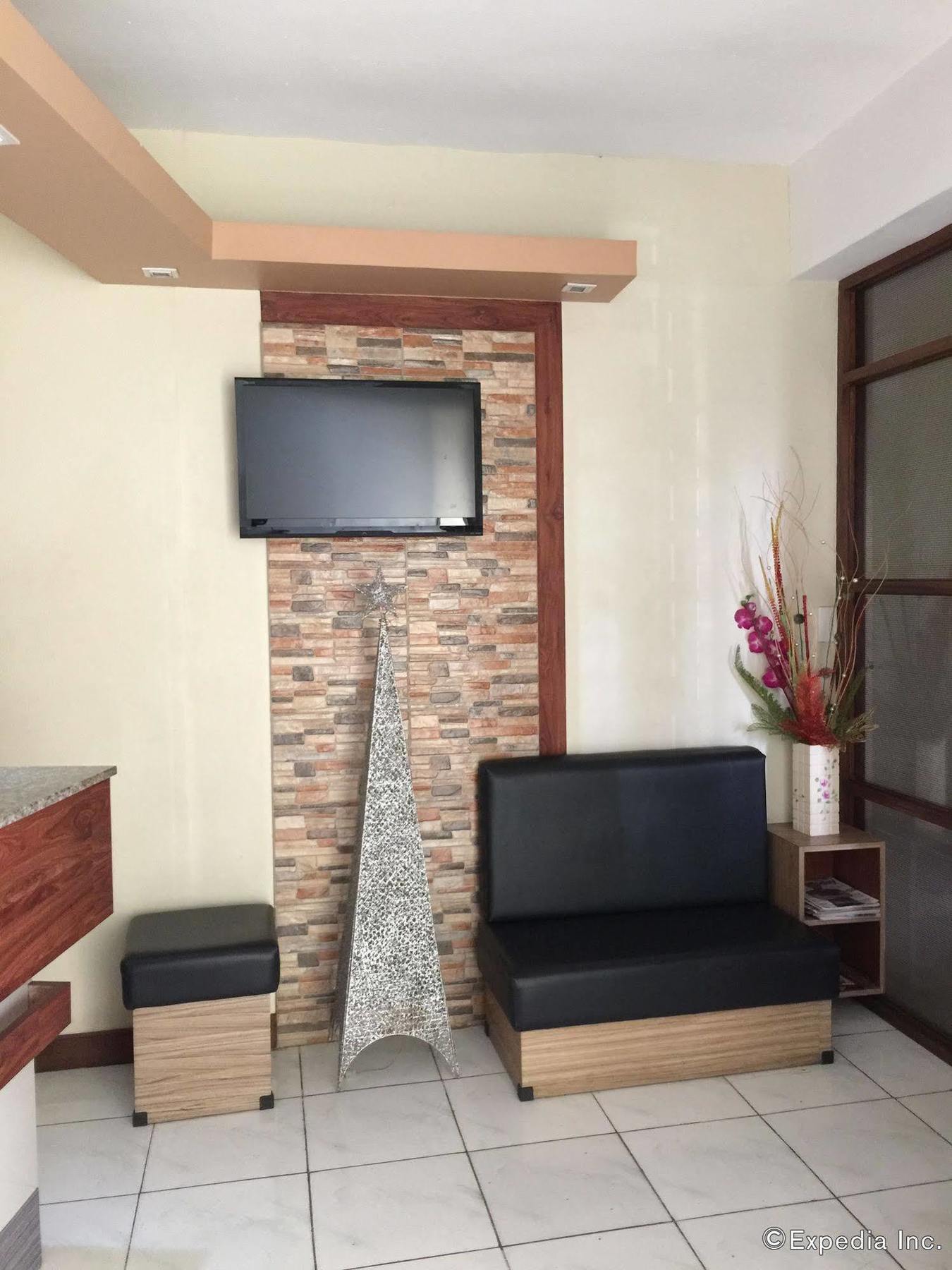 Qm Pension House Tagbilaran City Bagian luar foto