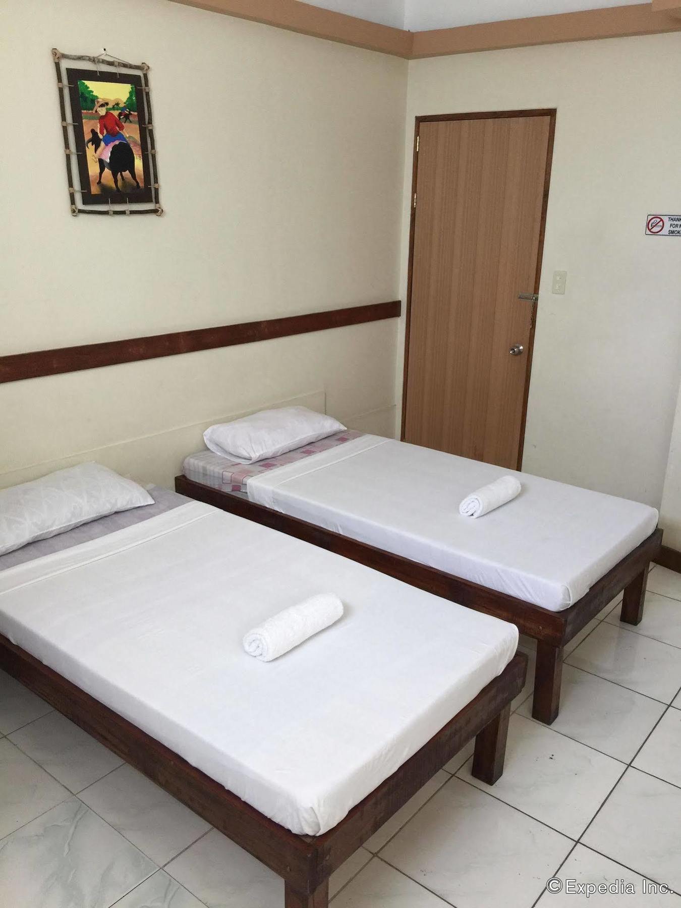 Qm Pension House Tagbilaran City Bagian luar foto
