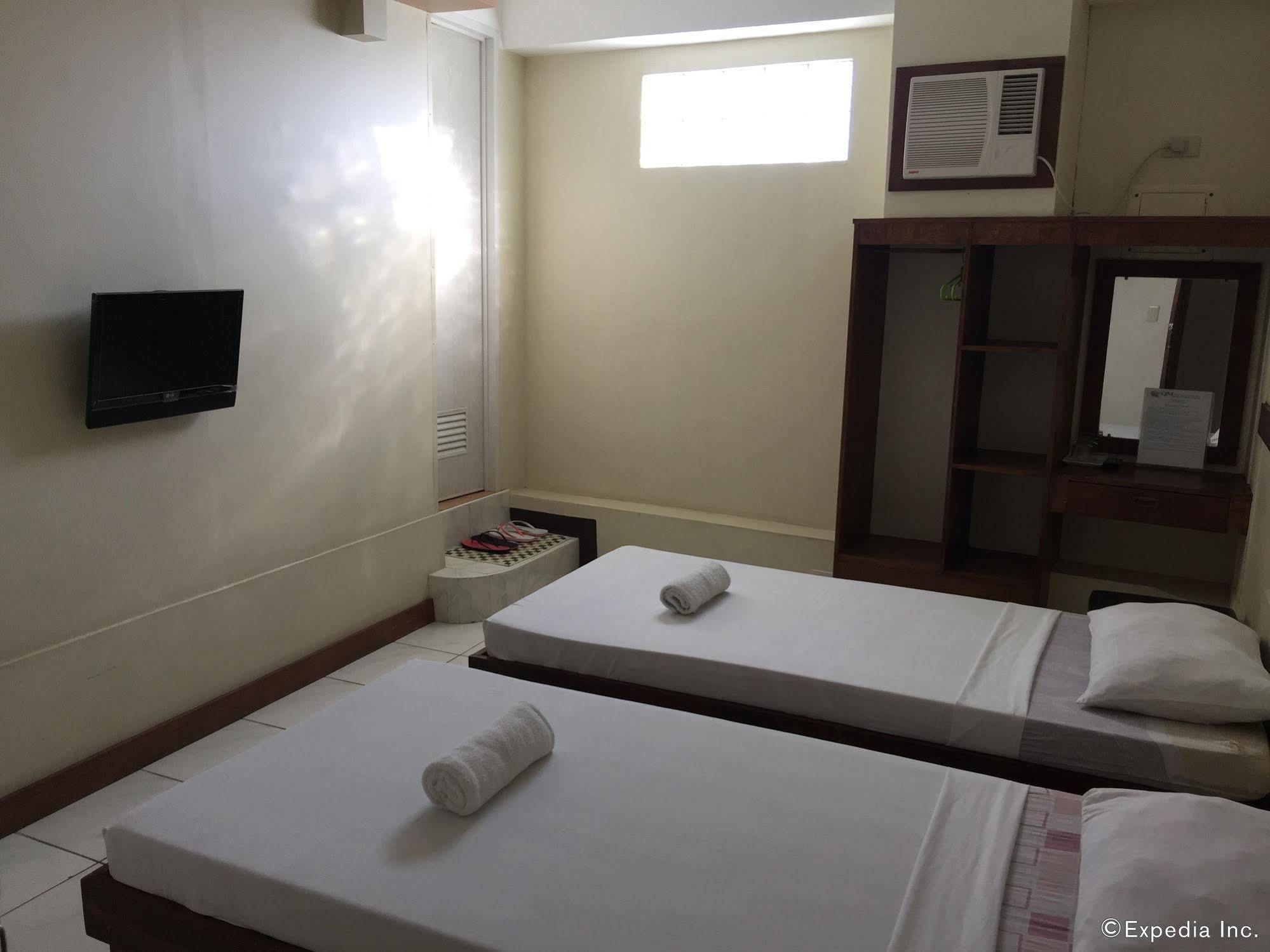 Qm Pension House Tagbilaran City Bagian luar foto